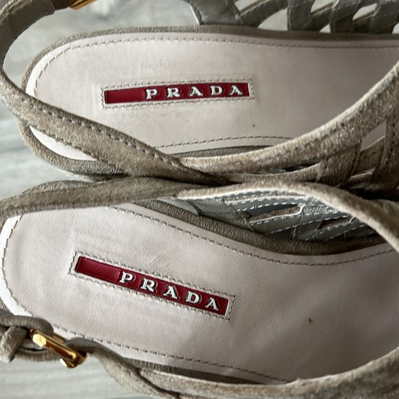 Beautiful designer Prada platform wedges - Picture 5 of 5